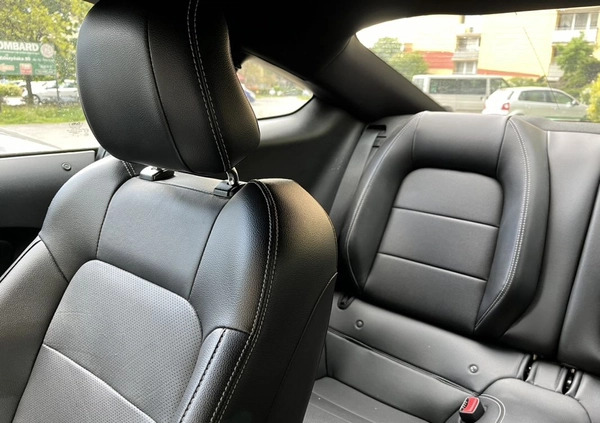 Ford Mustang cena 129000 przebieg: 37500, rok produkcji 2017 z Wrocław małe 154